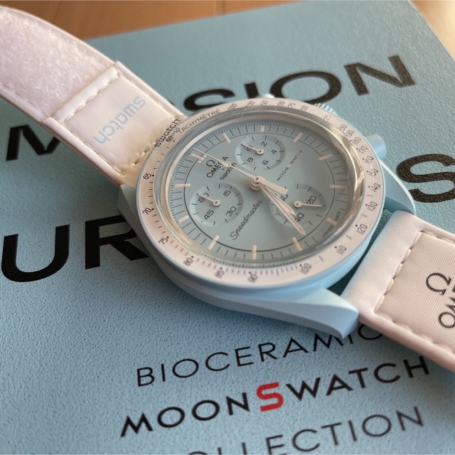swatch(スウォッチ)のスウォッチ×オメガコラボ　MISSION TO URANUS 新品 メンズの時計(腕時計(アナログ))の商品写真