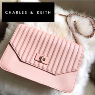 チャールズアンドキース(Charles and Keith)のCHARLES & KEITH（チャールズ＆キース）バッグ(ショルダーバッグ)