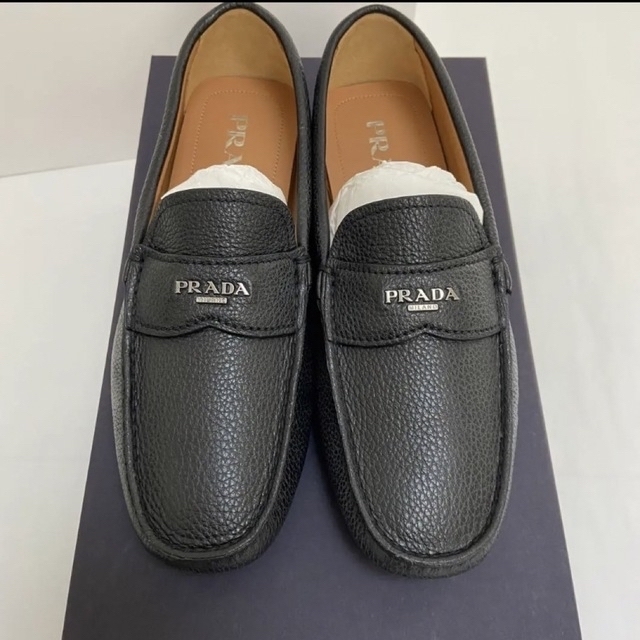 新品?正規品 - PRADA 【新品未使用】PRADA ブラック カーフレザー ロゴ