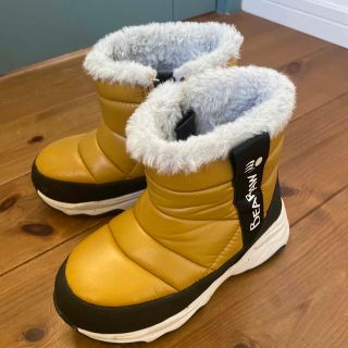 ベアパウ(BEARPAW)のスノーブーツ　キッズ　bearpaw ベアパウ(ブーツ)