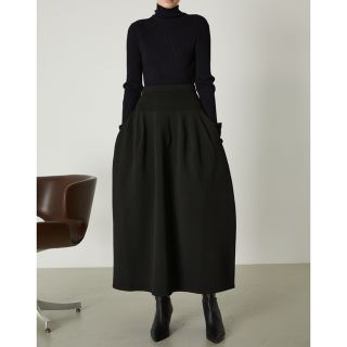 リムアーク(RIM.ARK)の新品RIM.ARK Dome silhouette knit skirt (ロングスカート)