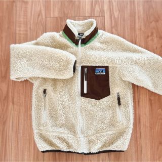 パタゴニア(patagonia)の【ponzu様専用】パタゴニア　フリースジャケット　BOYS L(12)  (ジャケット/上着)