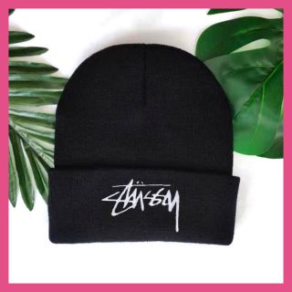 stussy ステューシー　ビーニー　ニット帽　ストリート　ロゴ　ブラック(ニット帽/ビーニー)