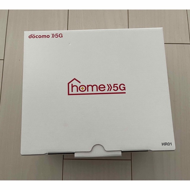 NTTdocomo(エヌティティドコモ)のdocomo Home5G 本体 スマホ/家電/カメラのPC/タブレット(PC周辺機器)の商品写真