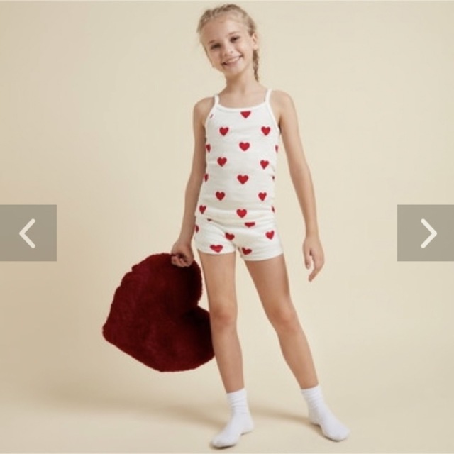 PETIT BATEAU(プチバトー)の新品未使用  プチバトー  ハートプリント キャミソール  2枚組  12ans キッズ/ベビー/マタニティのキッズ服女の子用(90cm~)(下着)の商品写真