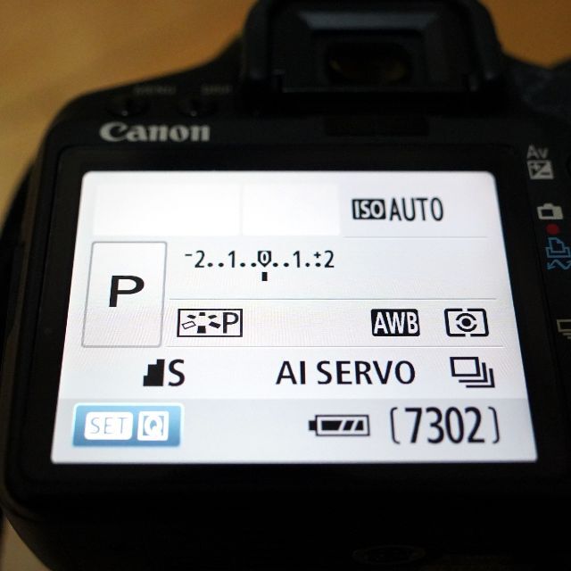 Canon EOS Kiss X3 Wズームキット 3