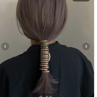 デザインヘアクリップ　ゴールド(バレッタ/ヘアクリップ)