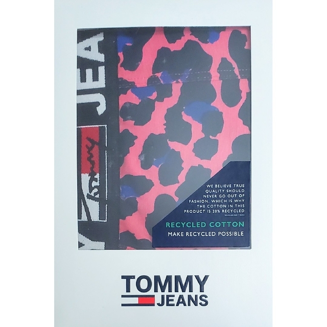 TOMMY HILFIGER(トミーヒルフィガー)のトミーヒルフィガー　新品　メンズ　ボクサーパンツ(レオパード/ピンクM) メンズのアンダーウェア(ボクサーパンツ)の商品写真