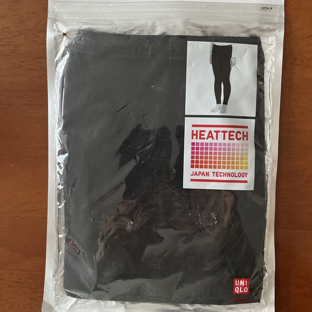 UNIQLO(ユニクロ)のユニクロ　HEATTECH タイツ　110  キッズ/ベビー/マタニティのこども用ファッション小物(靴下/タイツ)の商品写真