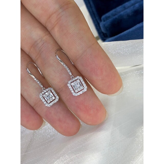 天然ダイヤモンドピアス0.5ct　k18