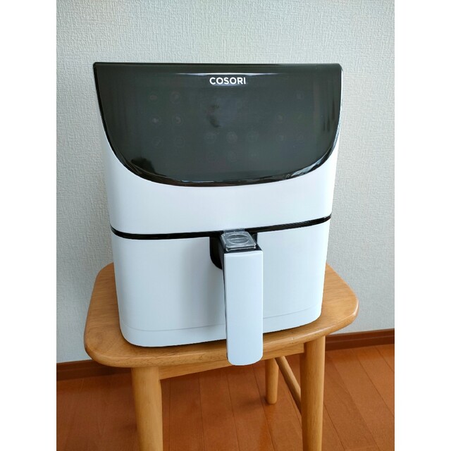 COSORI　エアフライヤー スマホ/家電/カメラの調理家電(調理機器)の商品写真