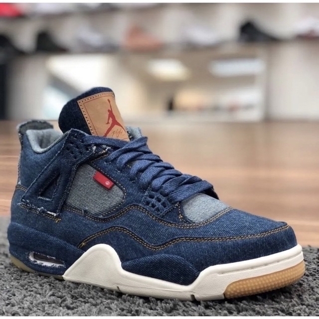 AIR JORDAN4 LEVI’S