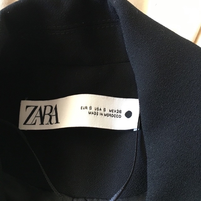 ZARA(ザラ)のZARA ザラ　ニットとベストをセット レディースのトップス(ベスト/ジレ)の商品写真