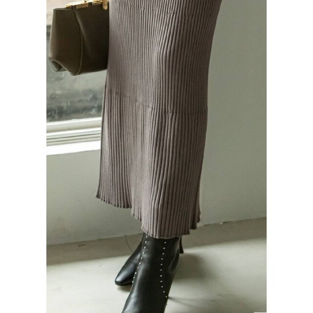 Noble(ノーブル)の★新品タグ付き★Noble★リブニットタイトスカート レディースのスカート(ロングスカート)の商品写真