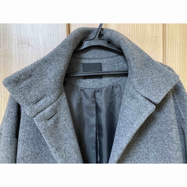 KBF(ケービーエフ)のKBF スタンドカラーコート　グレー レディースのジャケット/アウター(ロングコート)の商品写真