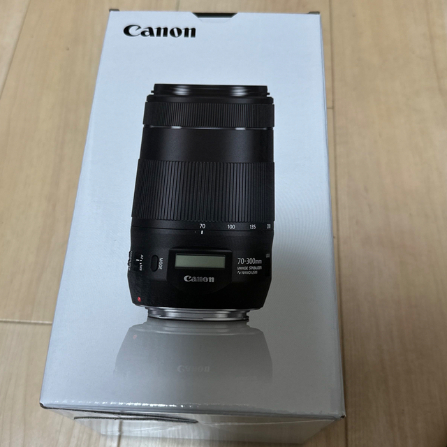 Canon(キヤノン)の【新品未使用】CANON EF70-300mm F4-5.6 IS II USM スマホ/家電/カメラのカメラ(レンズ(ズーム))の商品写真