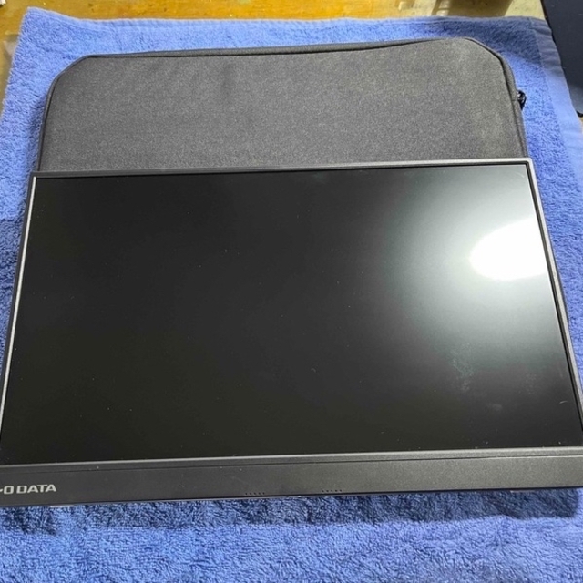 iodataモバイルモニター 15.6インチ EX-LDC161DBM-