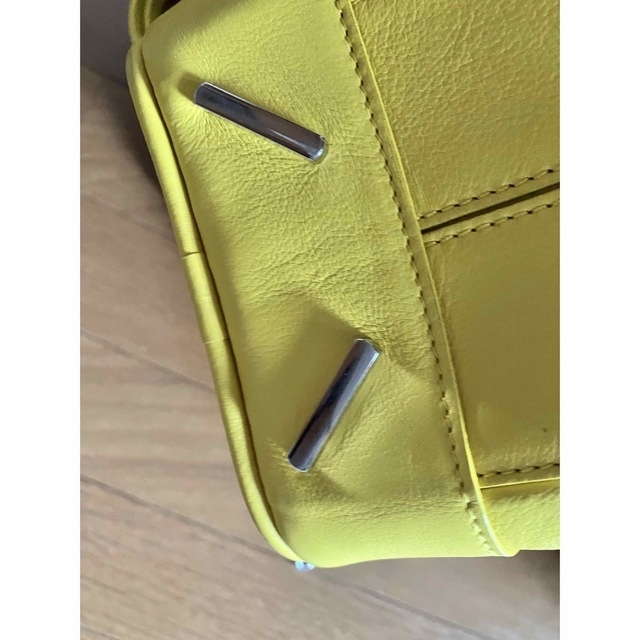 LOEWE(ロエベ)のアマソナ75 スモールサイズ レディースのバッグ(ショルダーバッグ)の商品写真