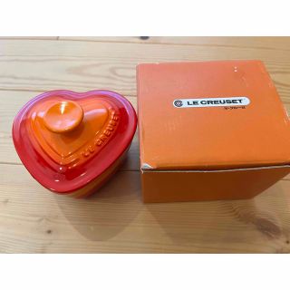 ルクルーゼ(LE CREUSET)のル・クルーゼ  ハート型ラムカン・ダムール  フタ付き(食器)