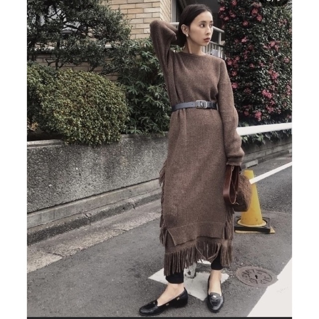 匿名発送 美品 AMERI OVER FRINGE KNIT DRESS フリー-