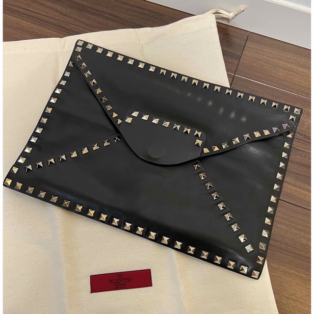 VALENTINO ヴァレンティノ ロックスタッズ クラッチバック 美品