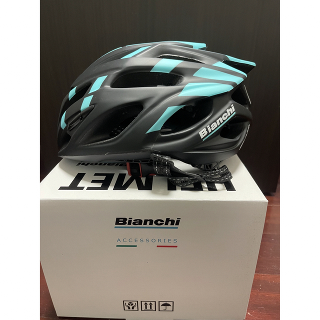 Bianchi(ビアンキ)の新品 ビアンキ ヘルメット ロードバイク サイクリング チェレステ シャブリ2 自動車/バイクのバイク(ヘルメット/シールド)の商品写真
