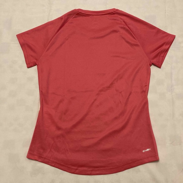 adidas(アディダス)のアディダスレディースシャツ レディースのトップス(Tシャツ(半袖/袖なし))の商品写真