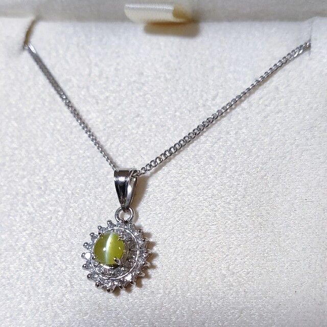 ダイヤモンド×クリソベリルキャッツアイ ネックレス Pt850 0.31ct
