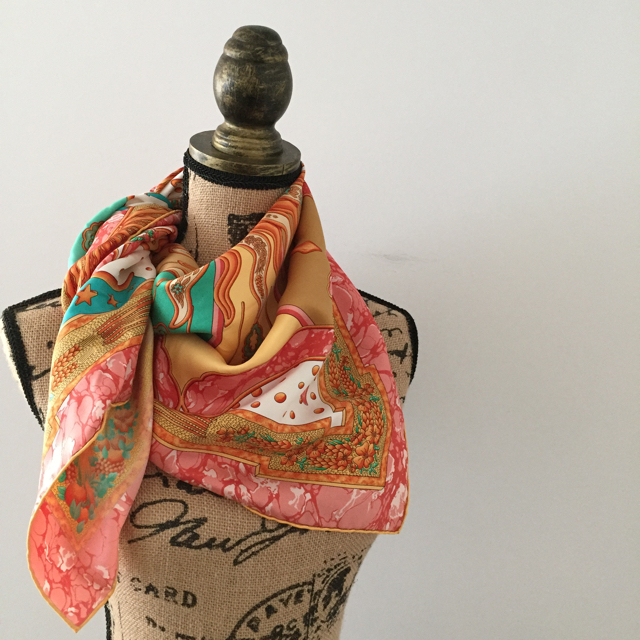 Hermes(エルメス)のエルメス　カレ90 レディースのファッション小物(バンダナ/スカーフ)の商品写真