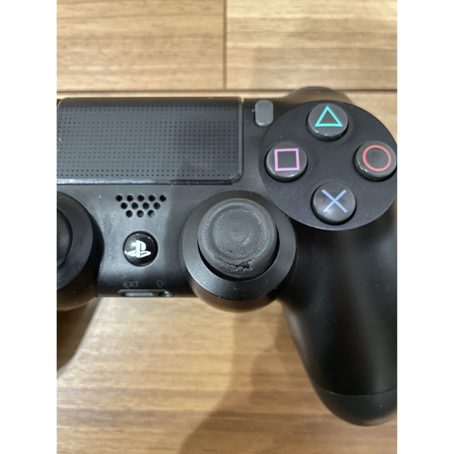 PlayStation4(プレイステーション4)のSONY PlayStation4 Pro 本体 CUH-7100BB01  エンタメ/ホビーのゲームソフト/ゲーム機本体(家庭用ゲーム機本体)の商品写真