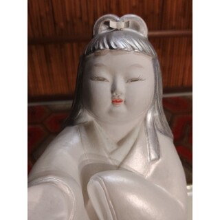 博多人形　井上あき子作　雪んこ　有名作家　陶器製　昭和レトロ　かわいい博多人形