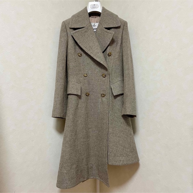 Vivienne Westwood(ヴィヴィアンウエストウッド)のヴィヴィアンウエスト⭐︎NUTMEG COAT インポートのロングコート レディースのジャケット/アウター(ロングコート)の商品写真