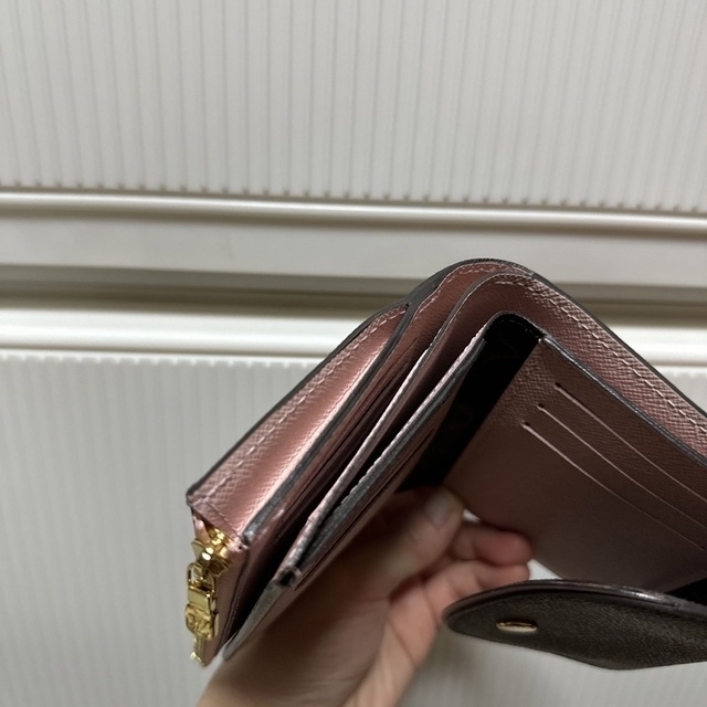 LOUIS VUITTON(ルイヴィトン)の【Louis Vuitton】ほぼ新品　財布　6/10までのお値下げ レディースのファッション小物(財布)の商品写真