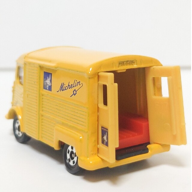 トミカ シトロエン H トラック F17 エンタメ/ホビーのおもちゃ/ぬいぐるみ(ミニカー)の商品写真