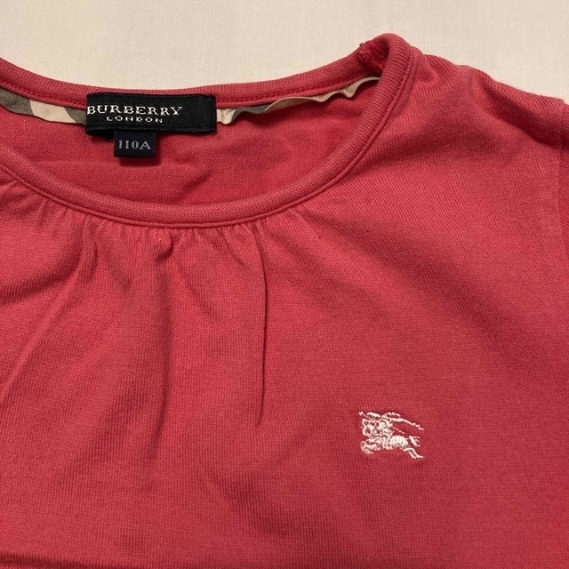 BURBERRY(バーバリー)のバーバリー長袖Tシャツ2枚セット　女の子 キッズ/ベビー/マタニティのキッズ服女の子用(90cm~)(Tシャツ/カットソー)の商品写真