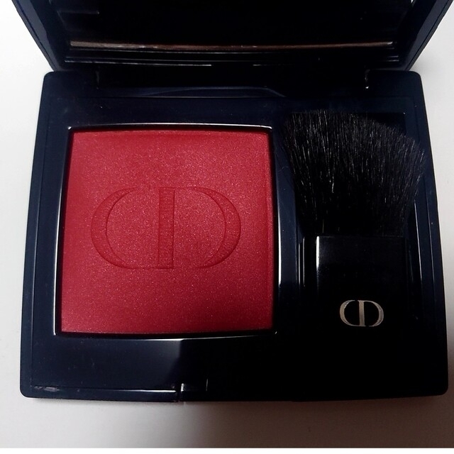 Dior(ディオール)のDior ディオールスキン ルージュ ブラッシュ 999 チーク コスメ/美容のベースメイク/化粧品(チーク)の商品写真