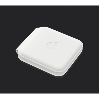 アップル(Apple)のMagSafeデュアル充電パット(バッテリー/充電器)