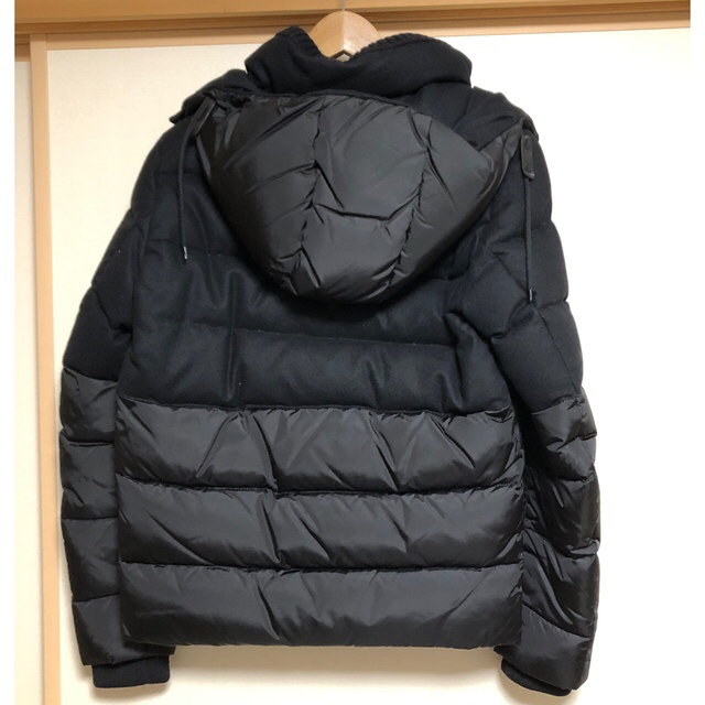 MONCLER(モンクレール)の美品　即日発送　モンクレール　NOIR   ダウン　黒　サイズ0 メンズのジャケット/アウター(ダウンジャケット)の商品写真