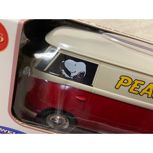 SNOOPY(スヌーピー)のスヌーピー PEANUTS フォルクスワーゲンバス ティッシュボックス未開封品 インテリア/住まい/日用品のインテリア小物(ティッシュボックス)の商品写真