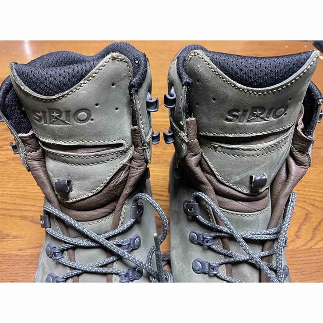 SIRIO(シリオ)の登山靴　SIRIO 29cm スポーツ/アウトドアのアウトドア(登山用品)の商品写真