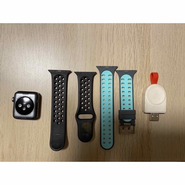 Apple Watch(アップルウォッチ)のゆうき様専用　APPLE WATCH3 NIKE+ 38mm GPS モデル メンズの時計(腕時計(デジタル))の商品写真