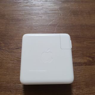 アップル(Apple)のApple アップル純正 アダプター 87w(バッテリー/充電器)