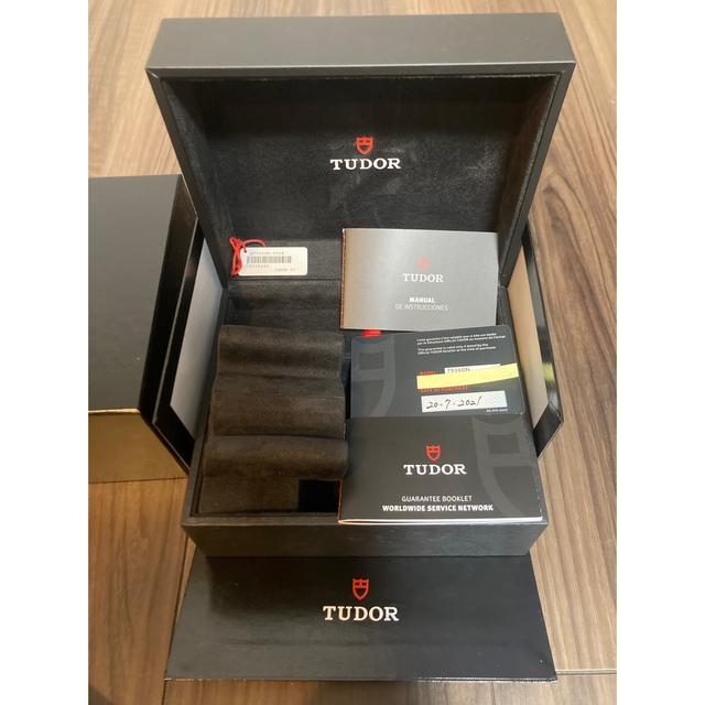 Tudor(チュードル)のTUDOR BLACK BAY CHRONO(M79360N-0008) メンズの時計(腕時計(アナログ))の商品写真