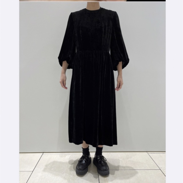 レディースnoir kei ninomiya ベルベット　ワンピース