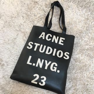 アクネ(ACNE)のAcne レザートートバッグ(トートバッグ)