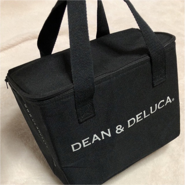 DEAN & DELUCA(ディーンアンドデルーカ)の⭐️新品⭐️【DEAN & DELUCA】保冷バッグ★ブラック★付録❗️ レディースのバッグ(エコバッグ)の商品写真