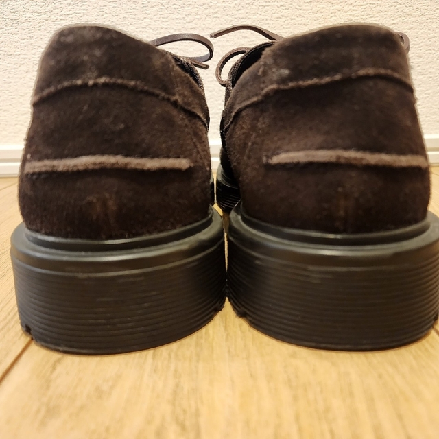 GU(ジーユー)の【GU】リアルレザーデッキシューズ ダークブラウン 28cm メンズの靴/シューズ(デッキシューズ)の商品写真
