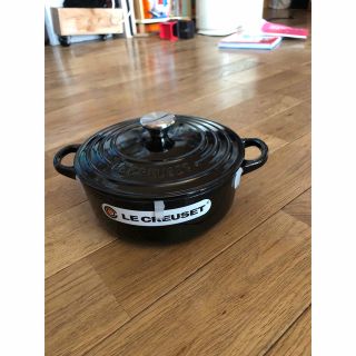 ルクルーゼ(LE CREUSET)のル・クルーゼ　ココットロンド　18センチ　1.5L 黒(鍋/フライパン)