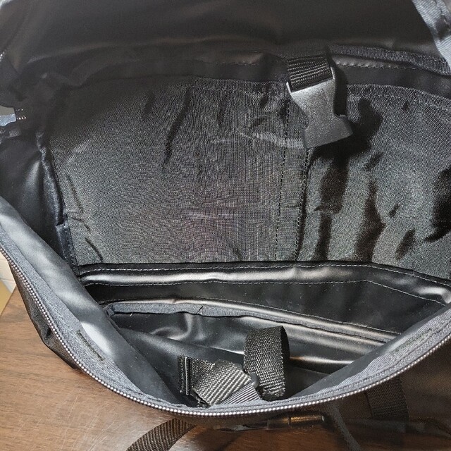 General Research(ジェネラルリサーチ)のジェネラルリサーチ　ポーチ　中古送料込み メンズのバッグ(その他)の商品写真