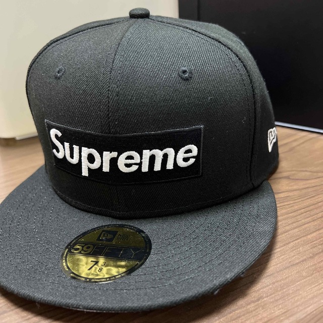 supreme シュプリーム ニューエラ 58.7センチ 黒 キャップ - キャップ